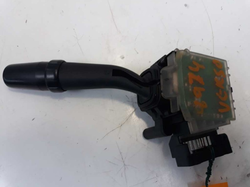 Recambio de mando limpia para toyota corolla verso (r1) 2,2 d-4d sport referencia OEM IAM 8465205170  