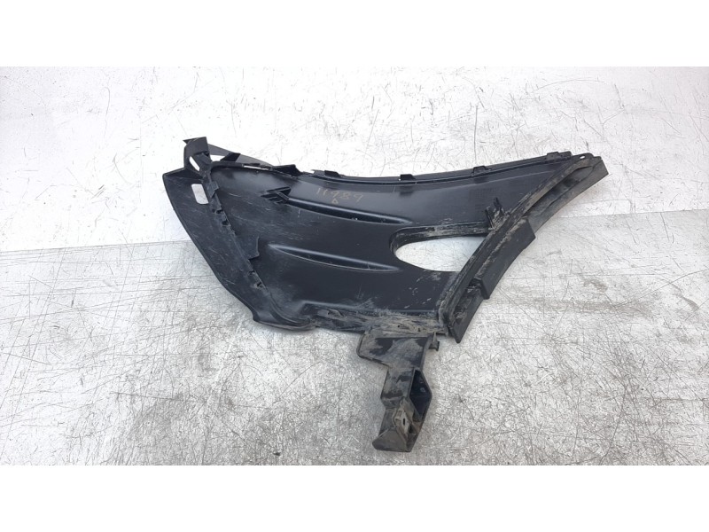 Recambio de rejilla paragolpes derecha para seat arona xcellence referencia OEM IAM 6F9853666F  