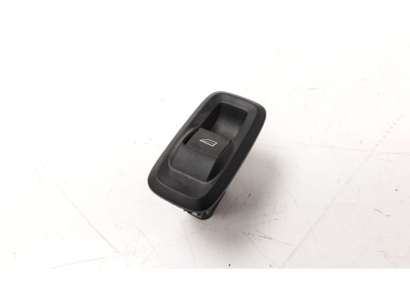 Recambio de mando elevalunas trasero izquierdo para ford ka+ ultimate referencia OEM IAM 10263702  