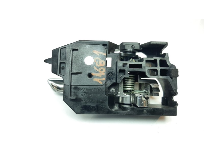 Recambio de maneta interior delantera izquierda para mazda 3 sedán (bp) referencia OEM IAM BCJHV8393  