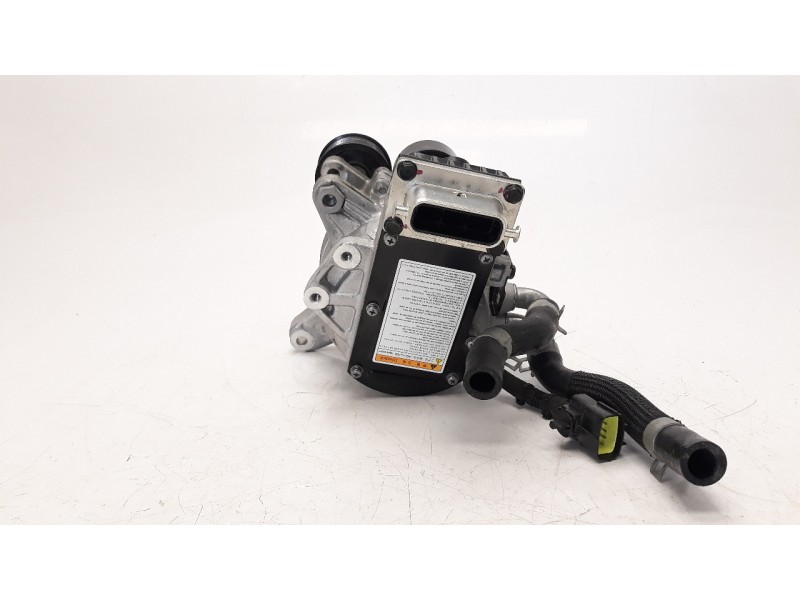 Recambio de alternador para kia niro referencia OEM IAM 3739003900  