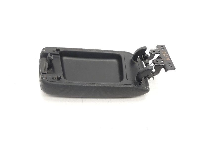 Recambio de apoyabrazos central para kia niro referencia OEM IAM 84660G5000CN1  