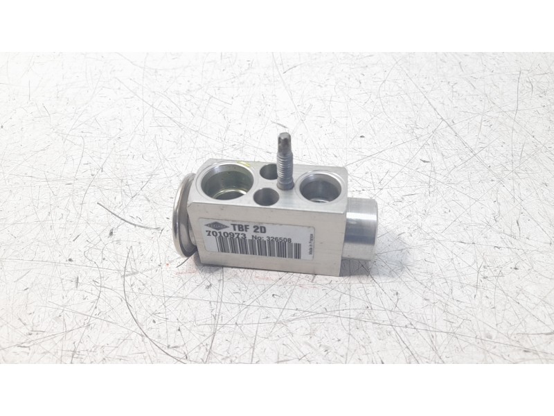 Recambio de valvula expansion para land rover discovery sport 2.0 td4 cat referencia OEM IAM 7010973  
