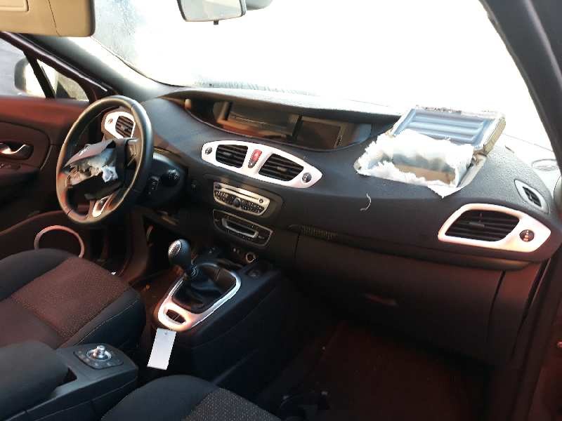 renault scenic iii del año 2010