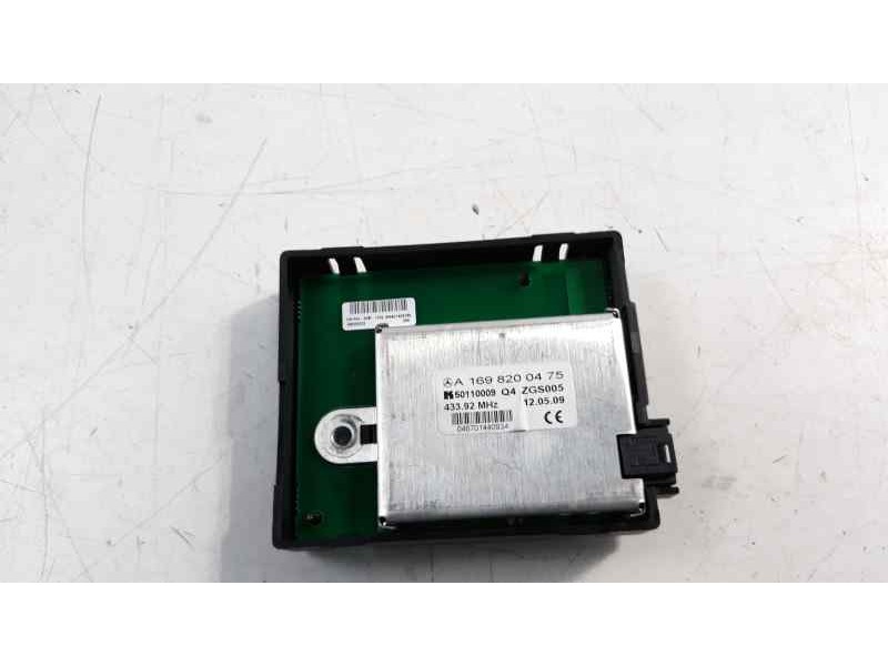 Recambio de antena para mercedes-benz clase b (w245) 180 cdi (245.207) referencia OEM IAM A1698200475  