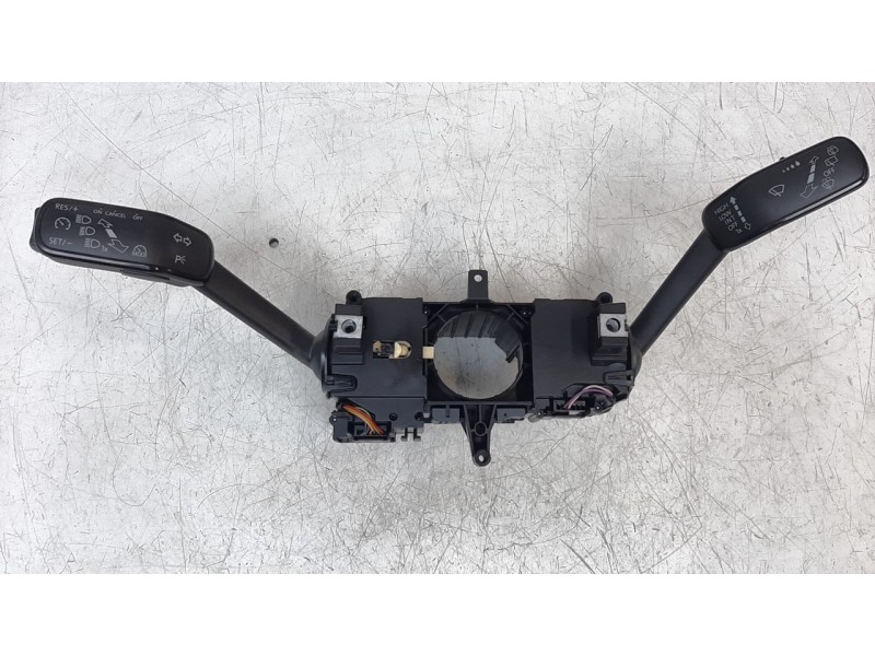Recambio de mando multifuncion para seat arona 1.6 tdi referencia OEM IAM 2Q0953507H  