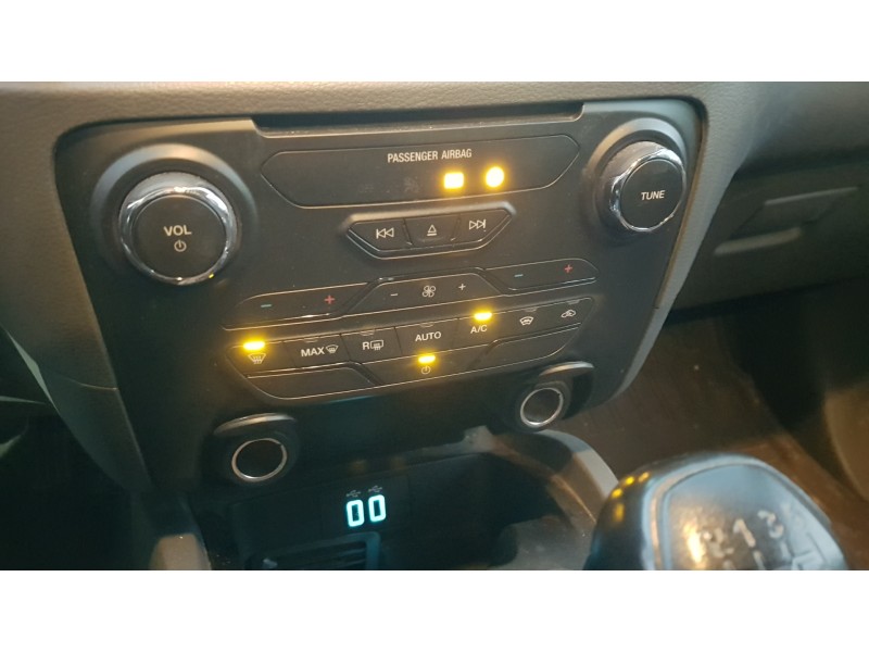 Recambio de mando climatizador para ford ranger (tke) 2.2 tdci cat referencia OEM IAM EB3T18E245  