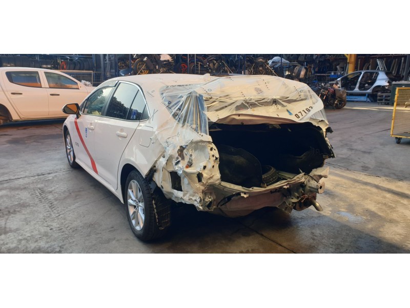 toyota corolla (e21) del año 2023