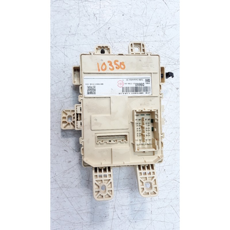 Recambio de caja reles / fusibles para kia sportage 1.6 cat referencia OEM IAM 91950D9660  