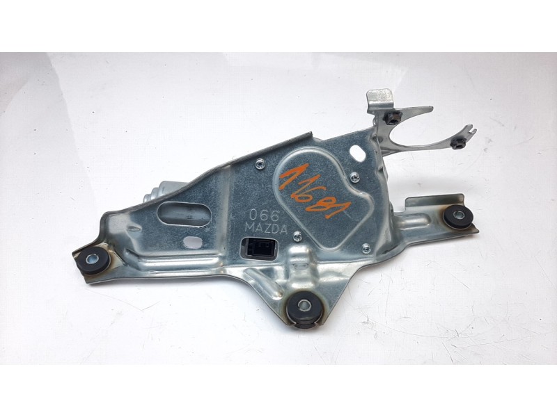 Recambio de motor limpia trasero para mazda 3 sedán (bp) referencia OEM IAM BCKN67450  