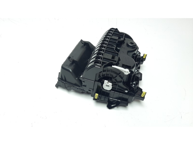 Recambio de cenicero para mazda 3 berlina (bp) referencia OEM IAM BDGG64390  