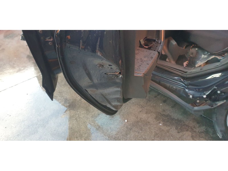 Recambio de cerradura puerta trasera izquierda para seat arona xcellence referencia OEM IAM A5E57A839015E  