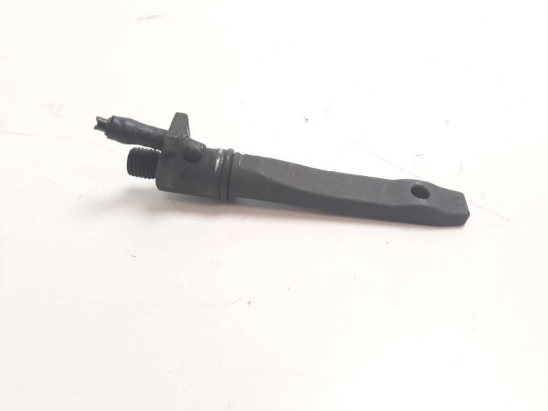 Recambio de inyector para opel vectra b berlina 2.0 dti referencia OEM IAM 2430223003  