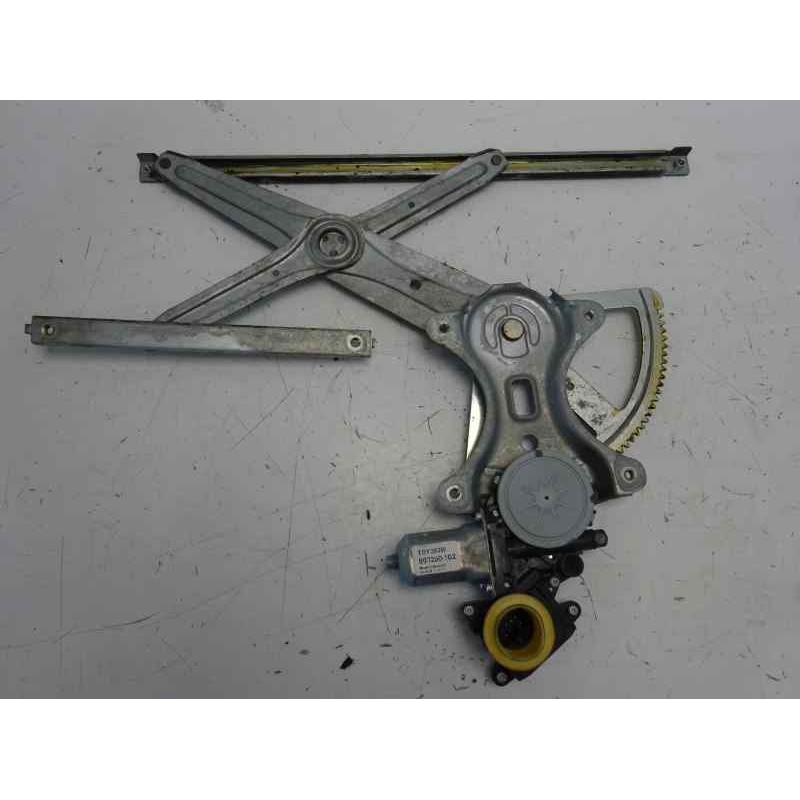 Recambio de elevalunas trasero derecho para toyota corolla verso (r1) 2,2 d-4d sport referencia OEM IAM 698300F020  