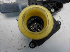 Recambio de elevalunas trasero derecho para toyota corolla verso (r1) 2,2 d-4d sport referencia OEM IAM 698300F020   2