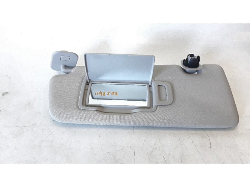 Recambio de parasol izquierdo para renault captur ii 1.0 tce referencia OEM IAM 964019730R  