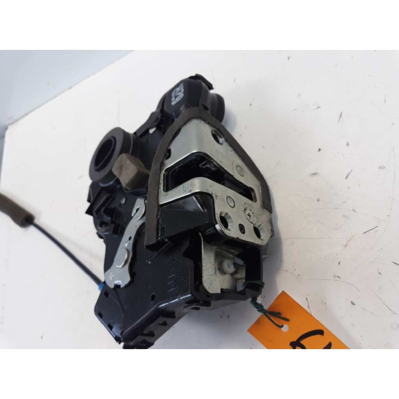 Recambio de cerradura puerta delantera derecha para toyota corolla verso (r1) 2,2 d-4d sport referencia OEM IAM   
