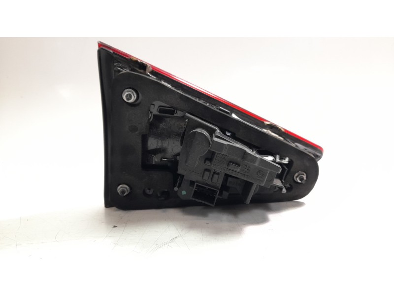 Recambio de piloto trasero derecho interior para seat arona 1.6 tdi referencia OEM IAM 6F9945308D  