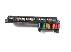 CAJA RELES / FUSIBLES 61146957330 61146957330 