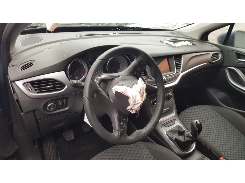 opel astra k lim. 5türig del año 2016