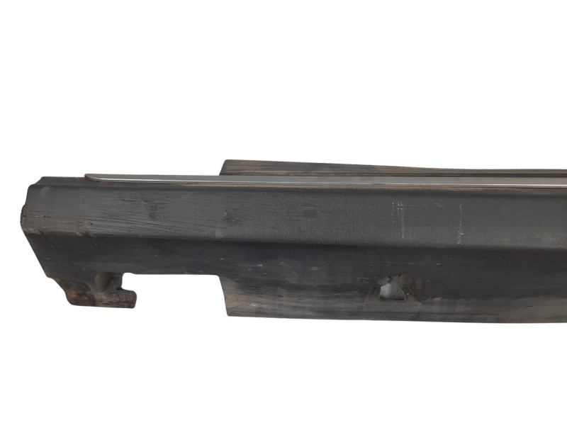 Recambio de estribos laterales para mercedes-benz clase m (w166) ml 250 bluetec (166.004) referencia OEM IAM A1666900340  