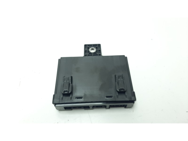 Recambio de modulo confort para mazda 3 berlina (bp) referencia OEM IAM BCKA675M0D  