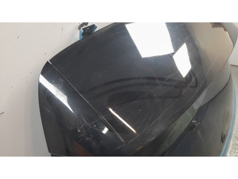 Recambio de porton trasero para renault captur ii 1.0 tce referencia OEM IAM 901003784R  