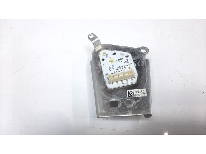 Recambio de centralita luces para seat arona xcellence referencia OEM IAM 14387071  