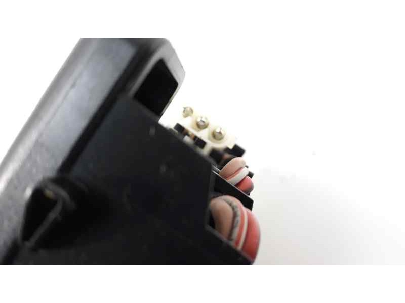 Recambio de cenicero para bmw serie 5 berlina (e60) 520d referencia OEM IAM 697637605  