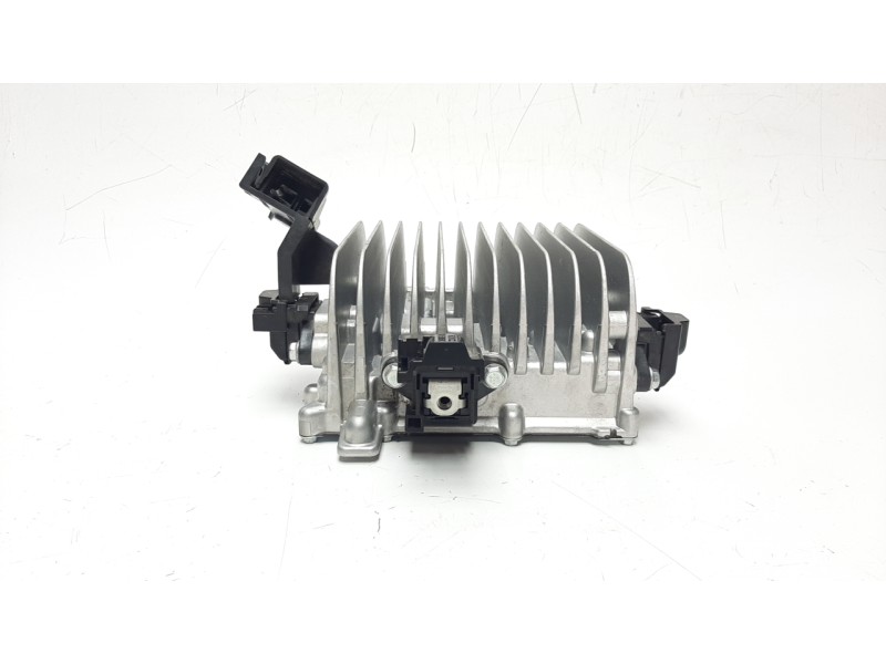 Recambio de inversor para mazda 3 berlina (bp) referencia OEM IAM BDMC67ZD3C  