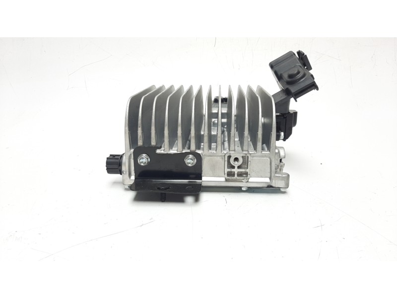 Recambio de inversor para mazda 3 berlina (bp) referencia OEM IAM BDMC67ZD3C  