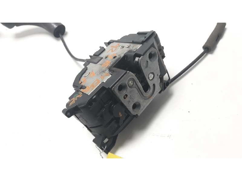 Recambio de cerradura puerta delantera derecha para renault megane iii berlina 5 p dynamique referencia OEM IAM   