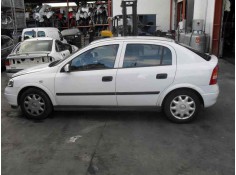 opel astra g berlina del año 2000 2