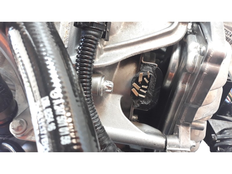 Recambio de caja cambios para mercedes-benz clase glb (bm 247) 1.3 cat referencia OEM IAM K7B300 7003702700 700423