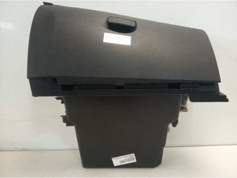 Recambio de guantera para renault megane iii berlina 5 p dynamique referencia OEM IAM 681080008R  