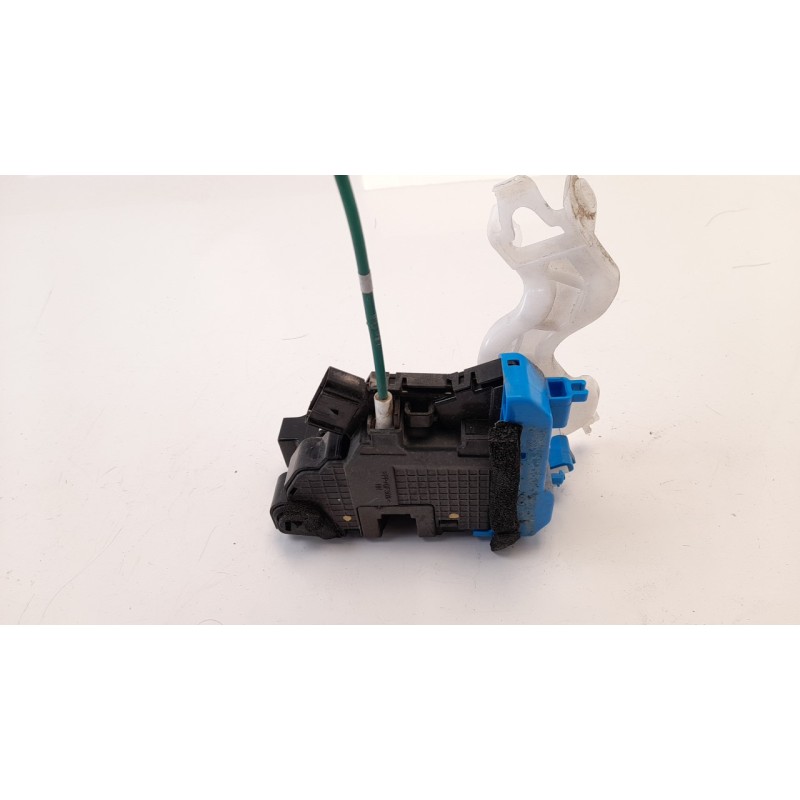 Recambio de cerradura puerta trasera derecha para hyundai i30 (gd) 1.4 crdi cat referencia OEM IAM 81420A6000  