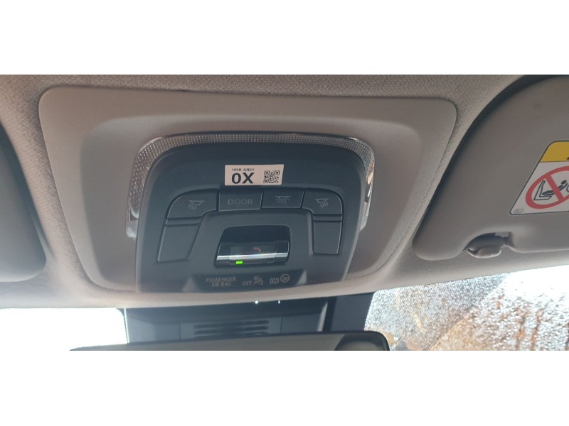 Recambio de luz interior para toyota corolla (e21) hybrid style referencia OEM IAM 8126002A60A0  