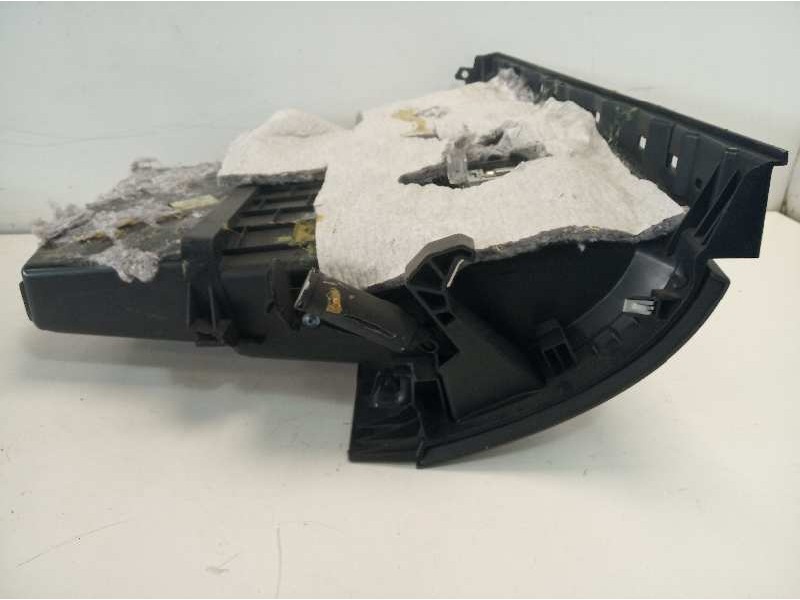 Recambio de guantera para renault megane iii berlina 5 p dynamique referencia OEM IAM 681080008R  