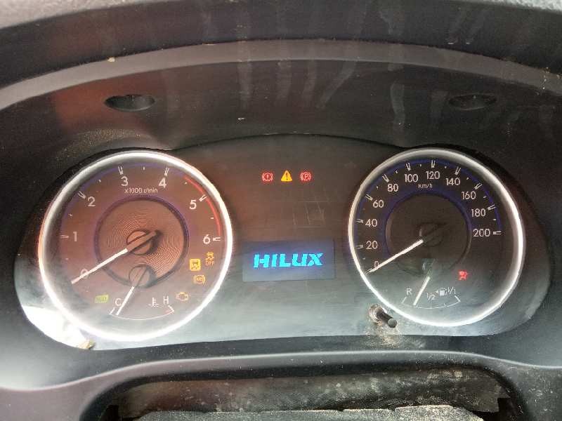 toyota hilux (kun) del año 2016