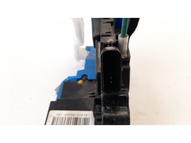Recambio de cerradura puerta trasera derecha para hyundai i30 (gd) 1.4 crdi cat referencia OEM IAM 81420A6000  