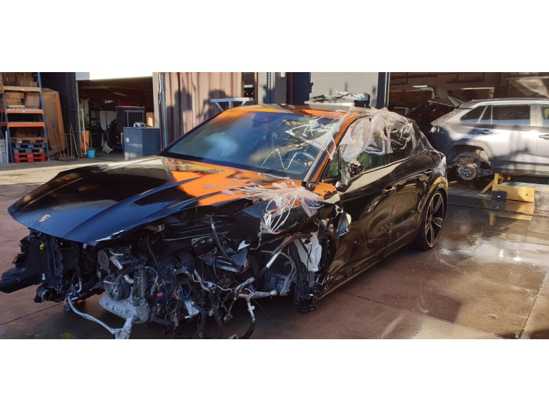 porsche cayenne coupe (9yb) del año 2022