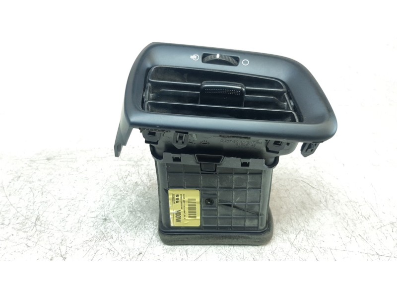 Recambio de aireador derecho para kia rio (yb) 1.2 cat referencia OEM IAM 97480H8000WK  