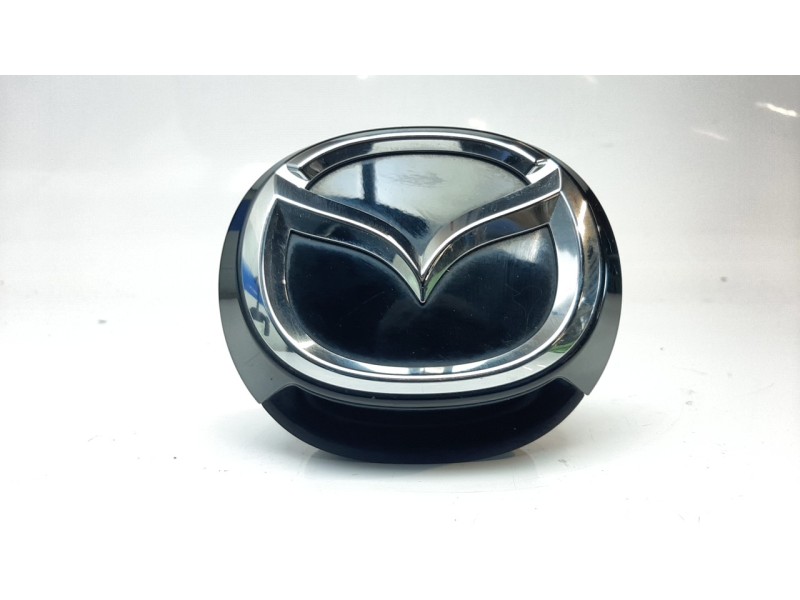 Recambio de maneta exterior maletero / porton para mazda 3 sedán (bp) referencia OEM IAM BDMT51730  
