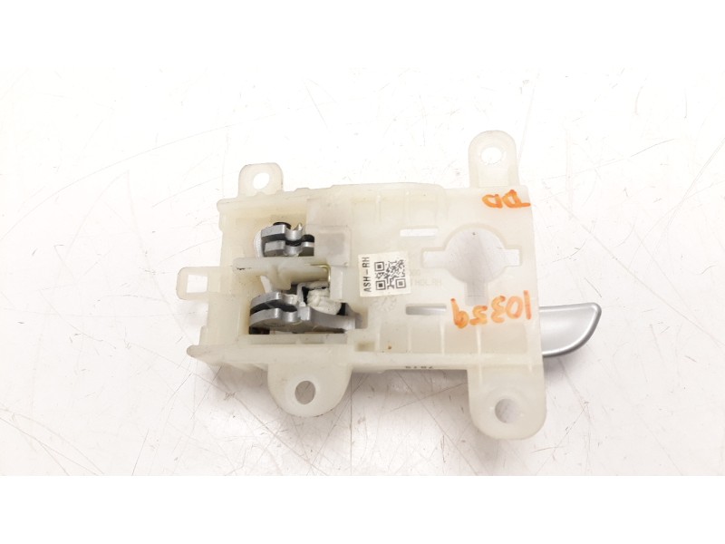 Recambio de maneta interior delantera derecha para kia niro referencia OEM IAM 82623G5000  