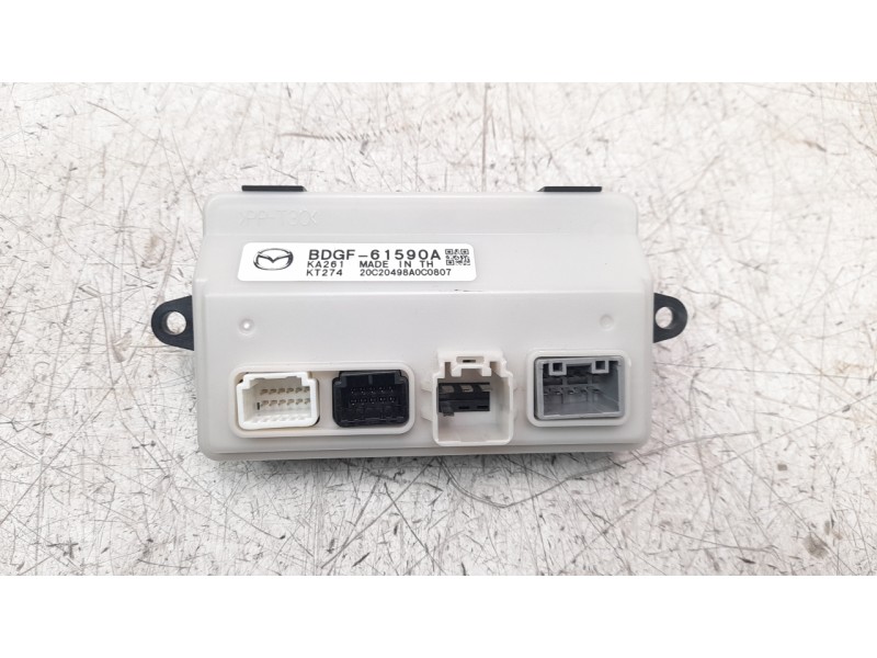 Recambio de modulo electronico para mazda 3 sedán (bp) referencia OEM IAM BDGF61590A  