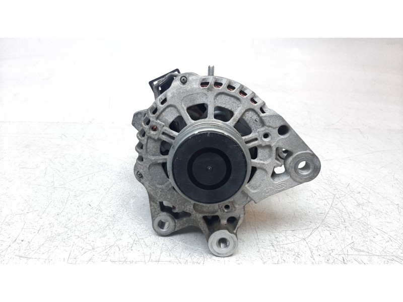 Recambio de alternador para kia rio (yb) 1.2 cat referencia OEM IAM 3730007500 ALF150124DP 