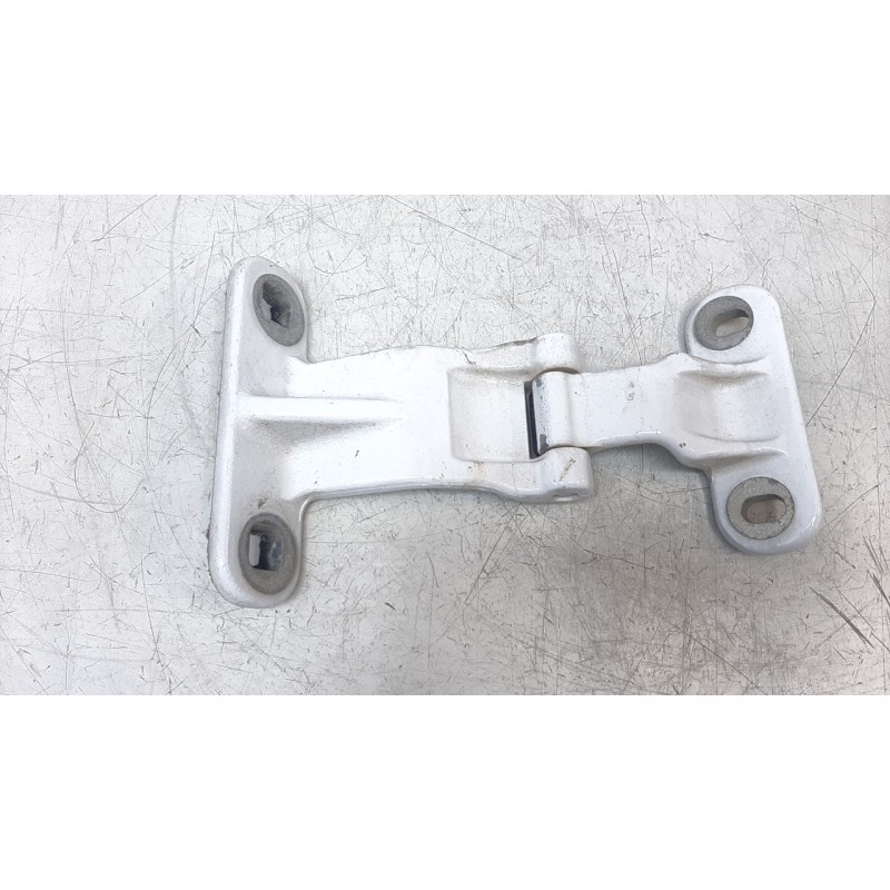 Recambio de retenedor puerta para ford transit courier 1.5 tdci cat referencia OEM IAM ET76A42982  