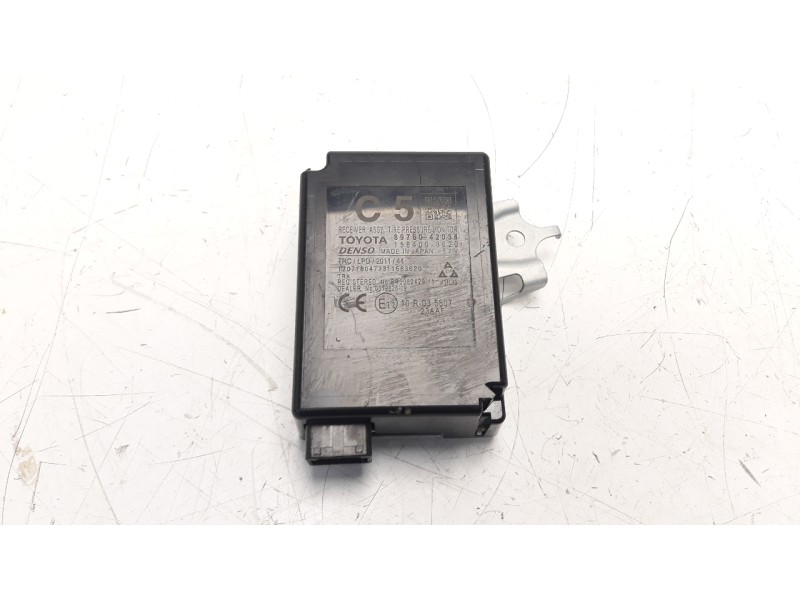 Recambio de modulo electronico para toyota rav 4 referencia OEM IAM 8976042034 1584003620 