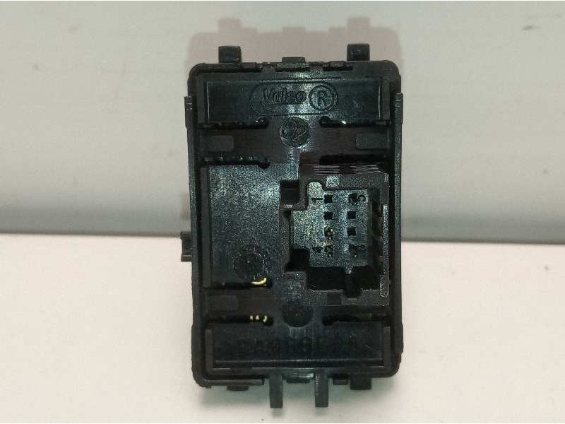 Recambio de mando elevalunas trasero derecho para renault megane iii berlina 5 p dynamique referencia OEM IAM  REN14580 