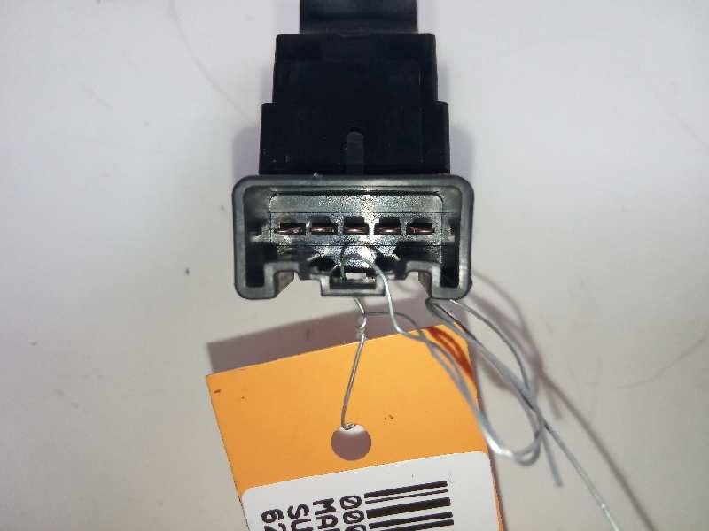 Recambio de mando elevalunas trasero derecho para suzuki sx4 rw (ey) gl referencia OEM IAM 62J002337T  